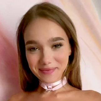 секси девушка с красивым взглядом